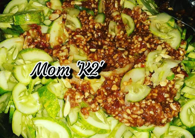 RUJAK KETIMUN BUMBU KACANG MOM 'K2'