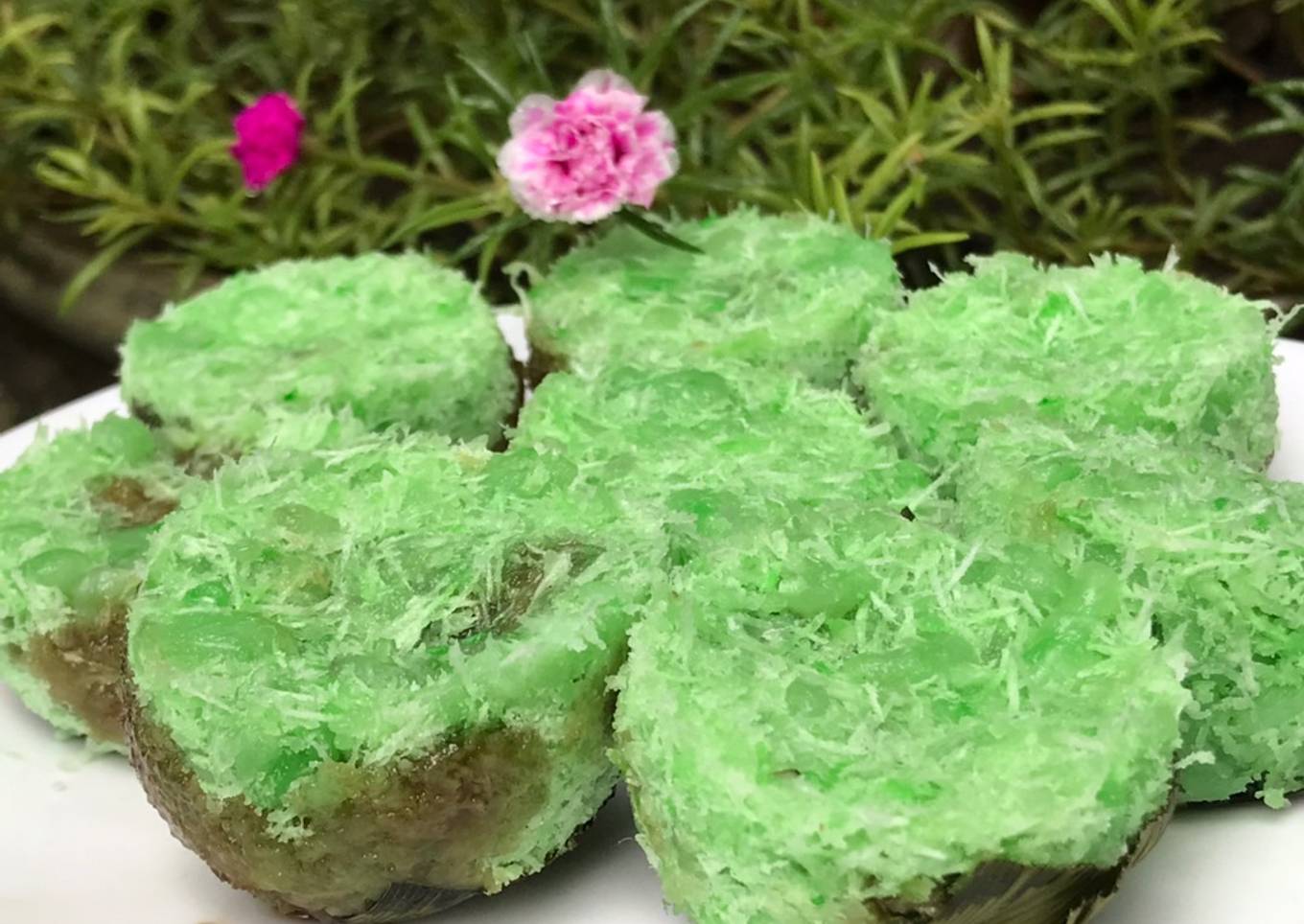 Kue Awug-Awug Pandan Lumer