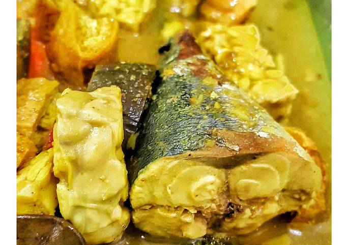 Ikan Masak Kuning - bekal kantor mudah dan enak