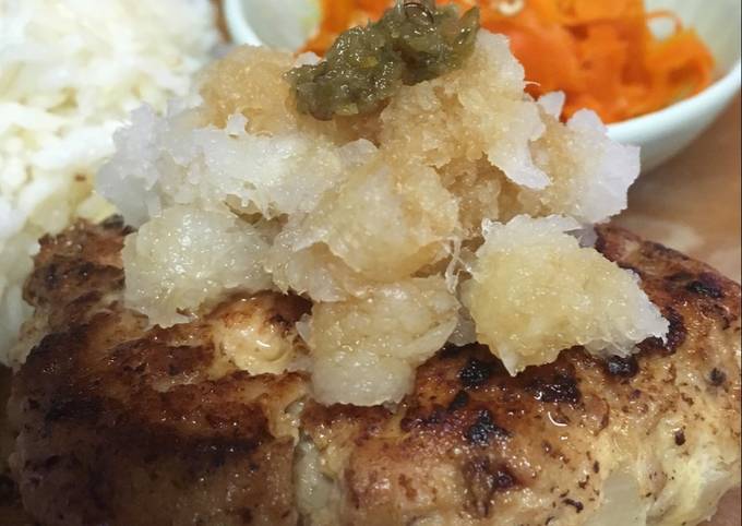 Japanese style chicken patty (+ grated daikon radish &amp; Yuzu pepper)