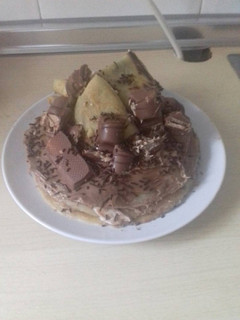 Una foto de Tarta de creps con kinder