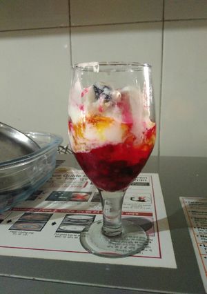 A picture of Fruit fantasy.