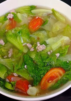 Hình của món Canh rau xà lách nấu thịt.
