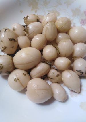 عکسی از دستور ترشی پیاز سفید