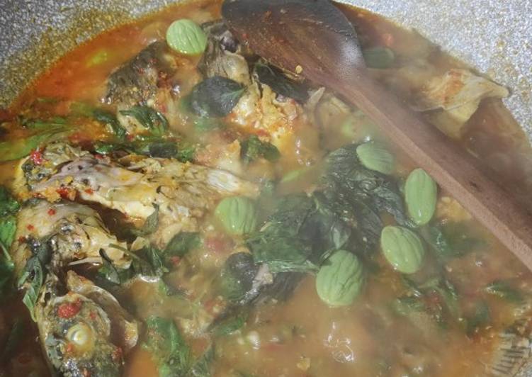Siap Saji Ikan mas masak kemangi &amp;amp; pete Mantul Banget
