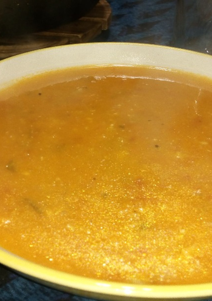 Una foto de Sopa de calabaza y tomate
