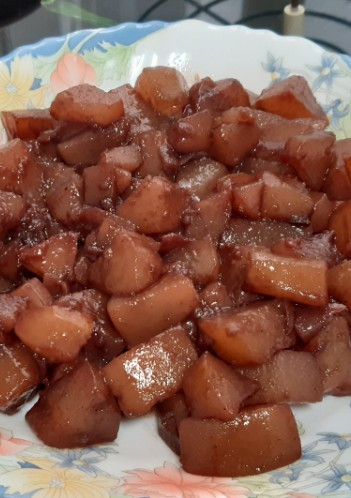 Una foto de Compota de peras al vino, sin azúcar