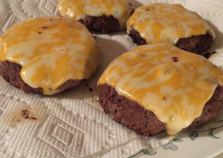 Easiest Way to Make Homemade MustardTiger Burgers con Keezo