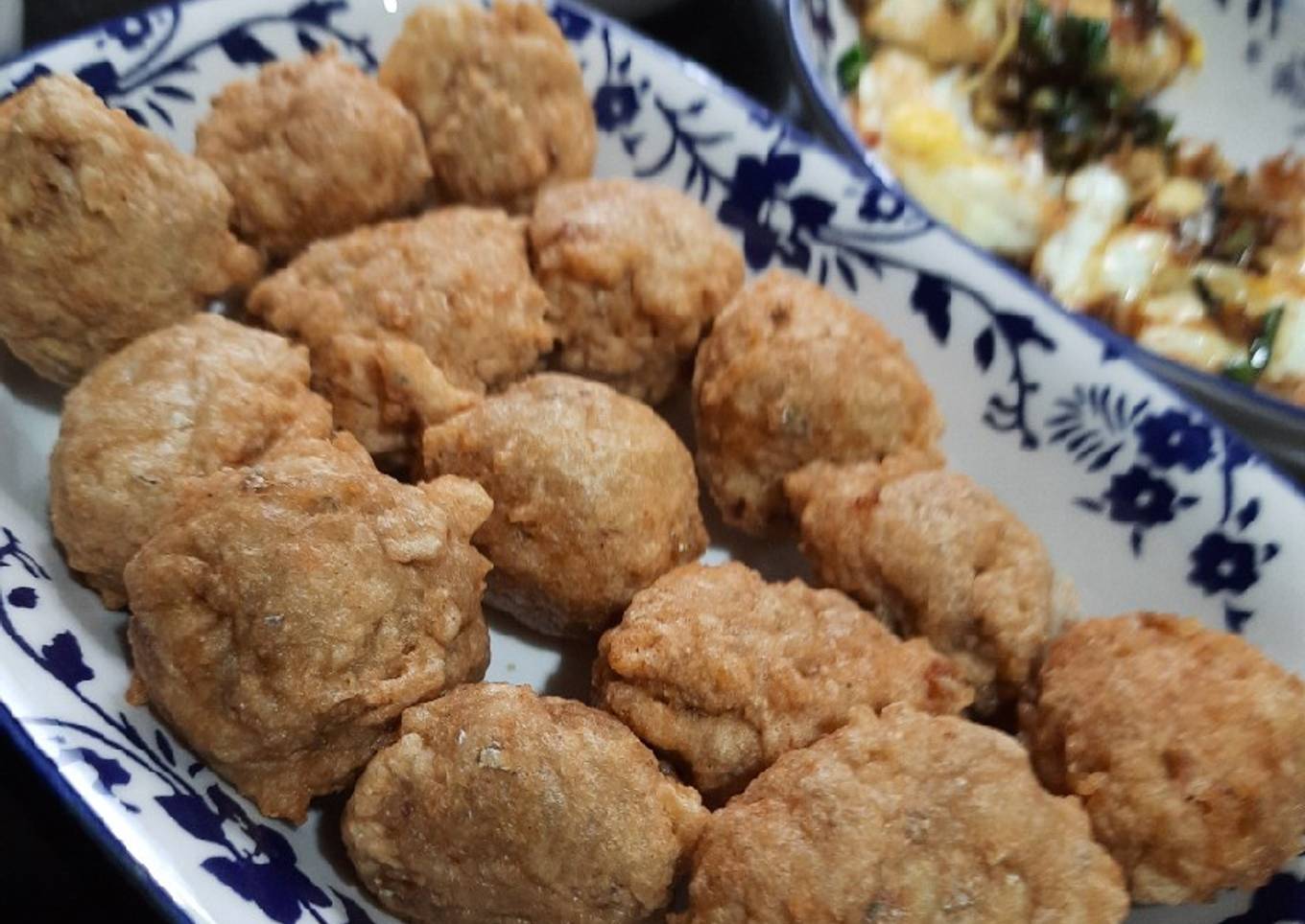 Bola Ikan Goreng