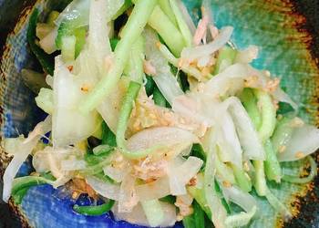 New Recipe Sesame flavored onion cucumber and tuna salad Most Delicious