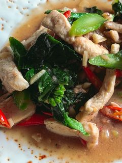 รูปของ คะน้าฮ่องกงผัดกะปิ