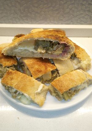 Foto di Calzone con Carciofi
