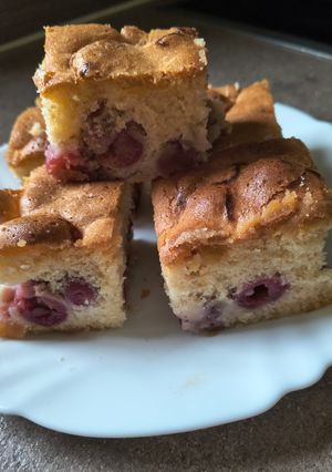 Cseresznyés Piskóta recept fotója