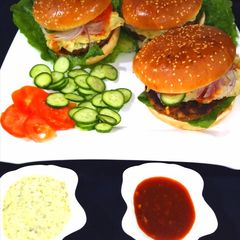 A picture of Bun kabab.