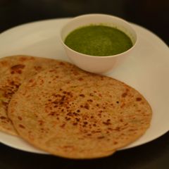 A picture of Mooli (Radish) Paratha.
