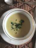 Vichyssoise (crema de ajo porro y papas)