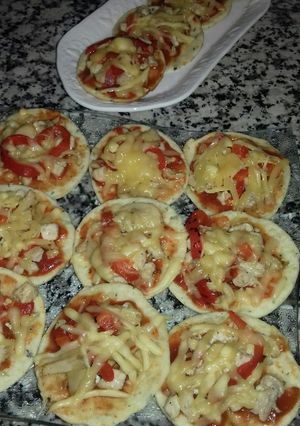 صورة لوصفة ميني بيتزا (العجينة)