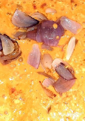दो प्याजा ग्रेवी (do pyaza gravy recipe in Hindi) रेसिपी मुख्य फोटो