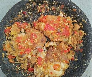 Ini Caranya Ayam geprek pedas Yummy Mantul