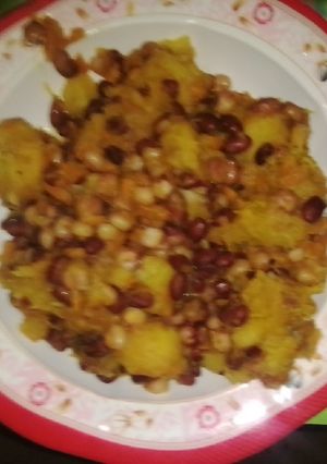 A picture of Githeri mix.