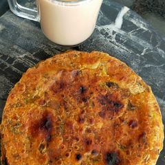A picture of Mooli Paratha.