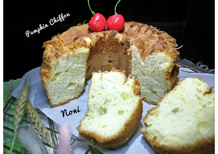 Resep Pumpkin Chiffon/Chiffon Labu Kuning yang Enak Banget