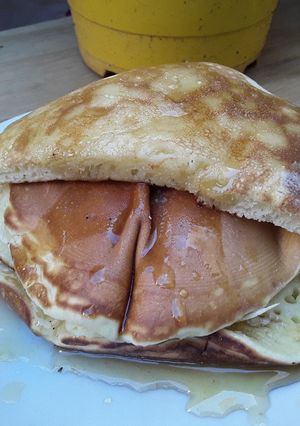 Una foto de ❇️Wafles con miel🥞