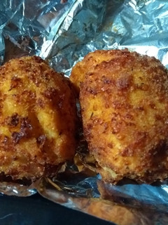 Una foto de Bolitas de papa rellena de queso
