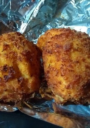 Una foto de Bolitas de papa rellena de queso