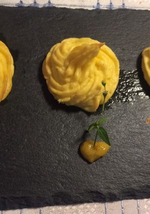 Una foto de Papas Duquesa
