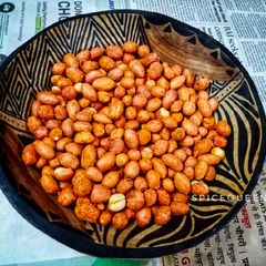 A picture of Microwave Masala Kharising / Masala peanuts.