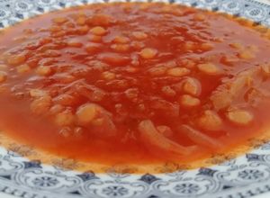Foto principal de Garbanzos con tomate y repollo