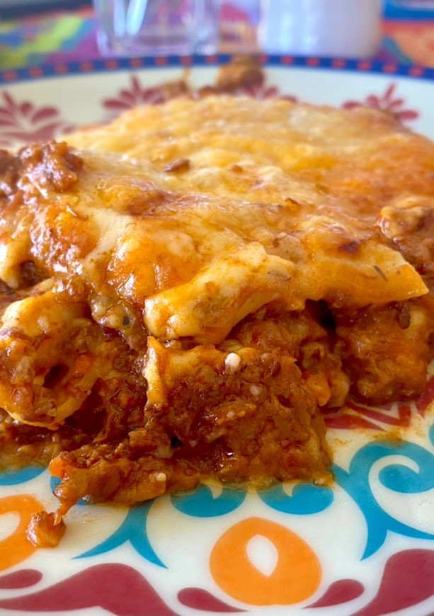 Una foto de Lasaña Bolognese