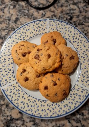 Una foto de Galletas con chips de chocolate 🍪🧸