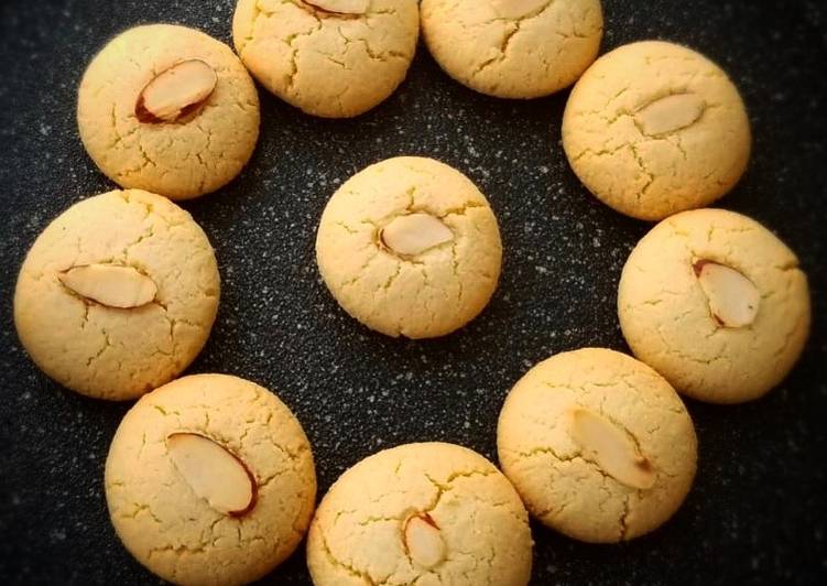 Easiest Way to Make Speedy Almond Cookies 🍪 (flour less)