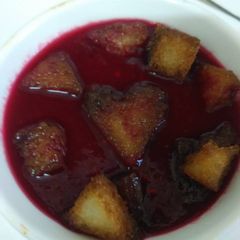 Tomato beetroot soup A picture of Tomato beetroot soup.
