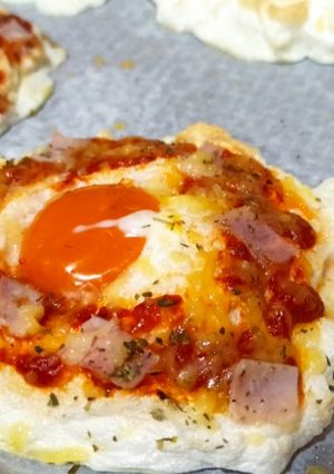 Una foto de Huevo nube pizza