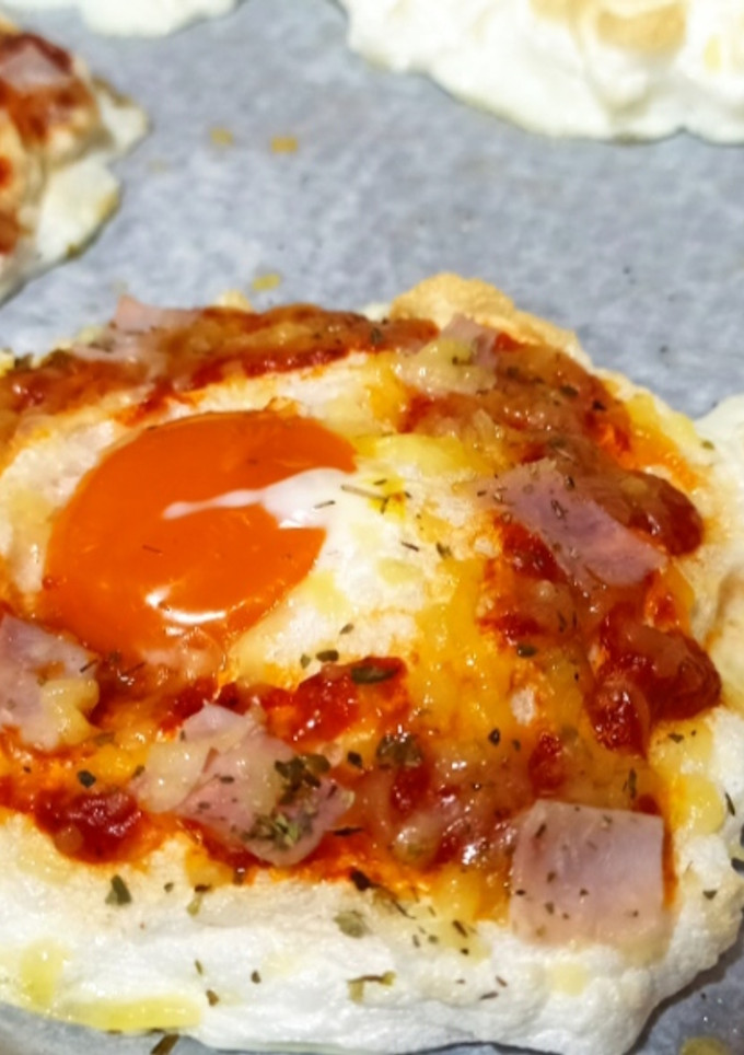 Una foto de Huevo nube pizza