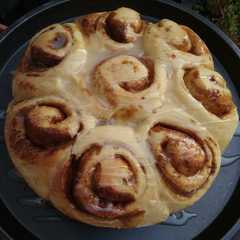 รูปของ Cinnamon Rolls (No Knead/Tanpa Ulen)