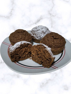 Una foto de Muffins veganos saludables de chocolate 🍫 :)