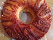 Una foto de tarta de pera