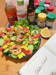 Foto resep Prawn salad with honey vinaigrette dressing🍯🥗