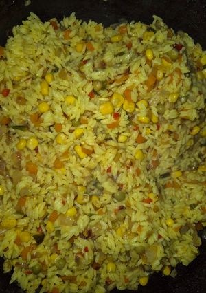 Una foto de Arroz colorido