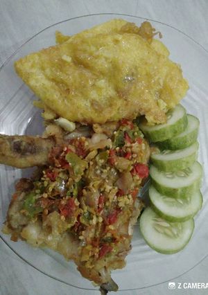 Foto resep Ayam gebrek puedesss