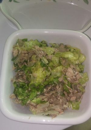 Una foto de Ensalada de jurel