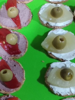 Una foto de Canapés exprés