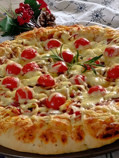 Családi peremes pizza, tönkölybúzalisztből, ahogy én készítem recept fotója