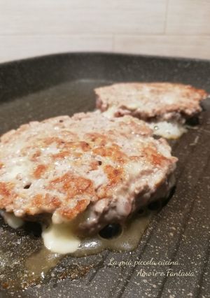 Foto di Hamburger homemade con pecorino