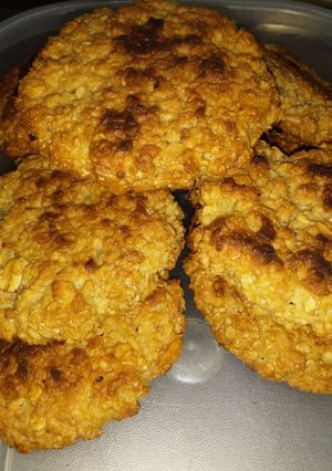 Una foto de Cookies de avena, miel y coco