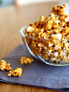 Foto de Pipoca com caramelo salgado